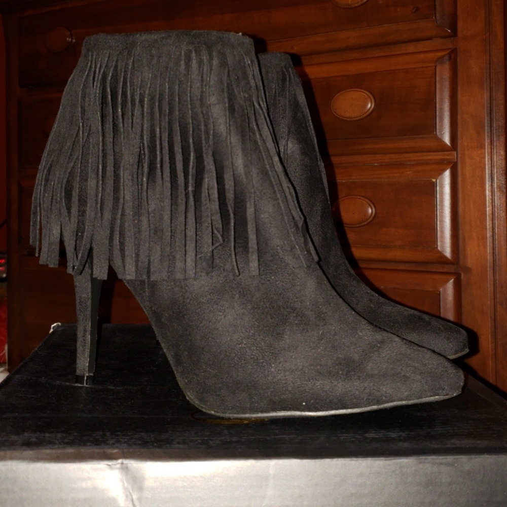 Ankle boots